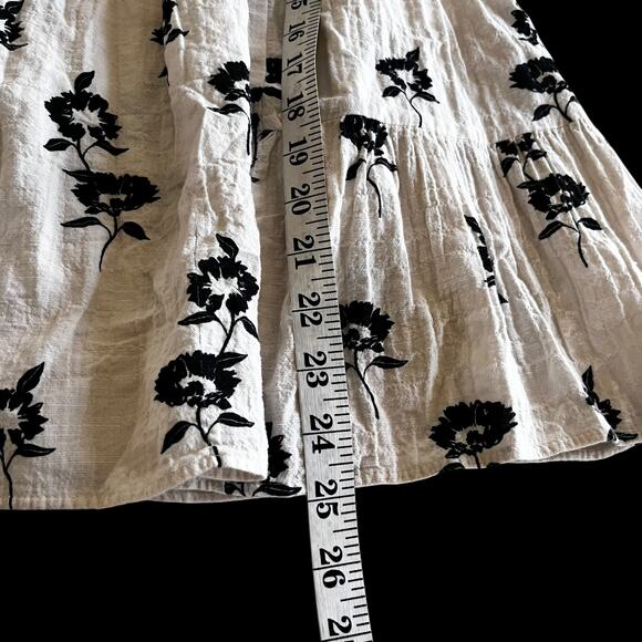 Zara Girls Ecru Black Flowers Short Sleeve Tiered Dress Size 8-9 - Picture 4 of 5